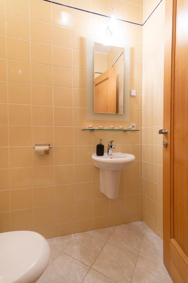 Unique Apartment With Private Pool, Cinema, Spa Prague Exterior photo